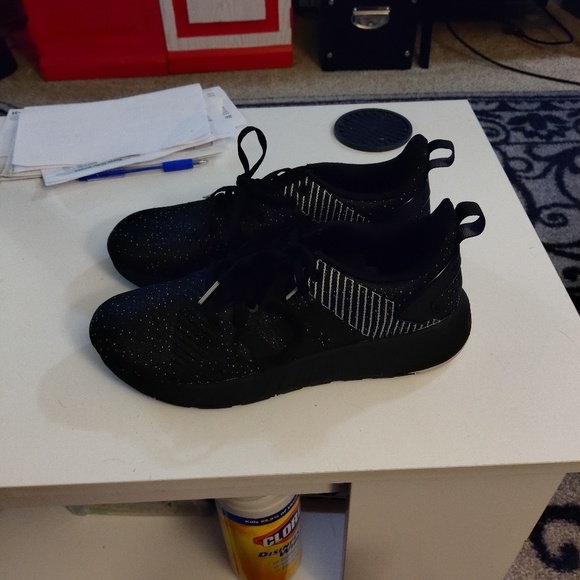 Adidas - Picture 2 of 5